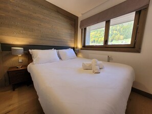 3 bedrooms, free WiFi - Bright apartment in resort center, 6 people (Les Gets)