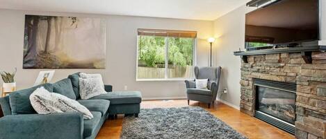 Smart TV, fireplace, video games