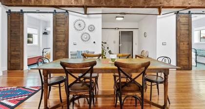 Modern Stylish 2 BR in Historic St. Johns