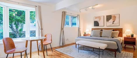 5 多间卧室、熨斗/熨衣板、旅行婴儿床、WiFi