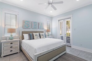 8 chambres, fer et planche à repasser, lit de bébé portatif, Wi-Fi
