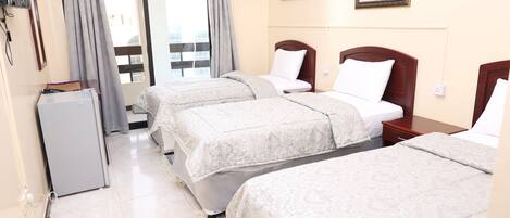 Basic-Vierbettzimmer | Kostenloses WLAN