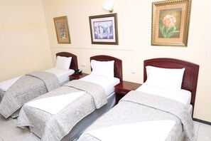 Basic Triple Room | Free WiFi - DEIRA PALACE HOTEL (Dubai)