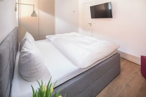 2 Schlafzimmer, Bügeleisen/Bügelbrett, Reisekinderbett, kostenloses WLAN
