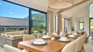 Dining - The Carmina Close to Remarkables skifield (Queenstown)