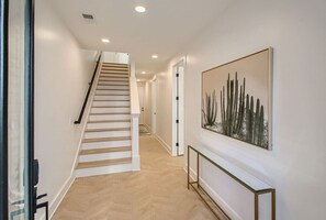 Interior - 6 - Music Row Modern - The Music City Collection (Nashville)