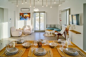 Interior - Private Pool, Daily Maid Service, Private Helipad, Family Friendly (Paros)
