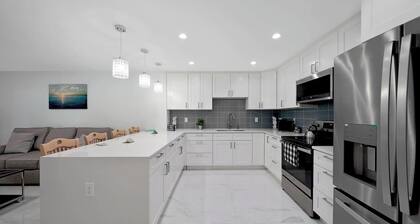 East Beach Apart by PMI unit 2