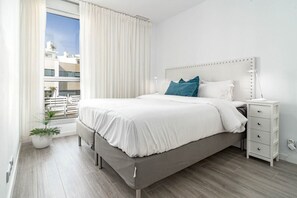 2 quartos, ferros/tábuas de passar roupa, Wi-Fi de cortesia