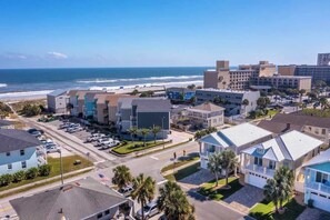 Exterior - "Casa Al Mare"-Block from Beach/ Ocean View (Jacksonville Beach)
