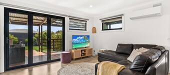 Alumuna in Cape Woolamai