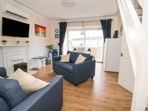 TV - Chalet 235 (Bridlington)