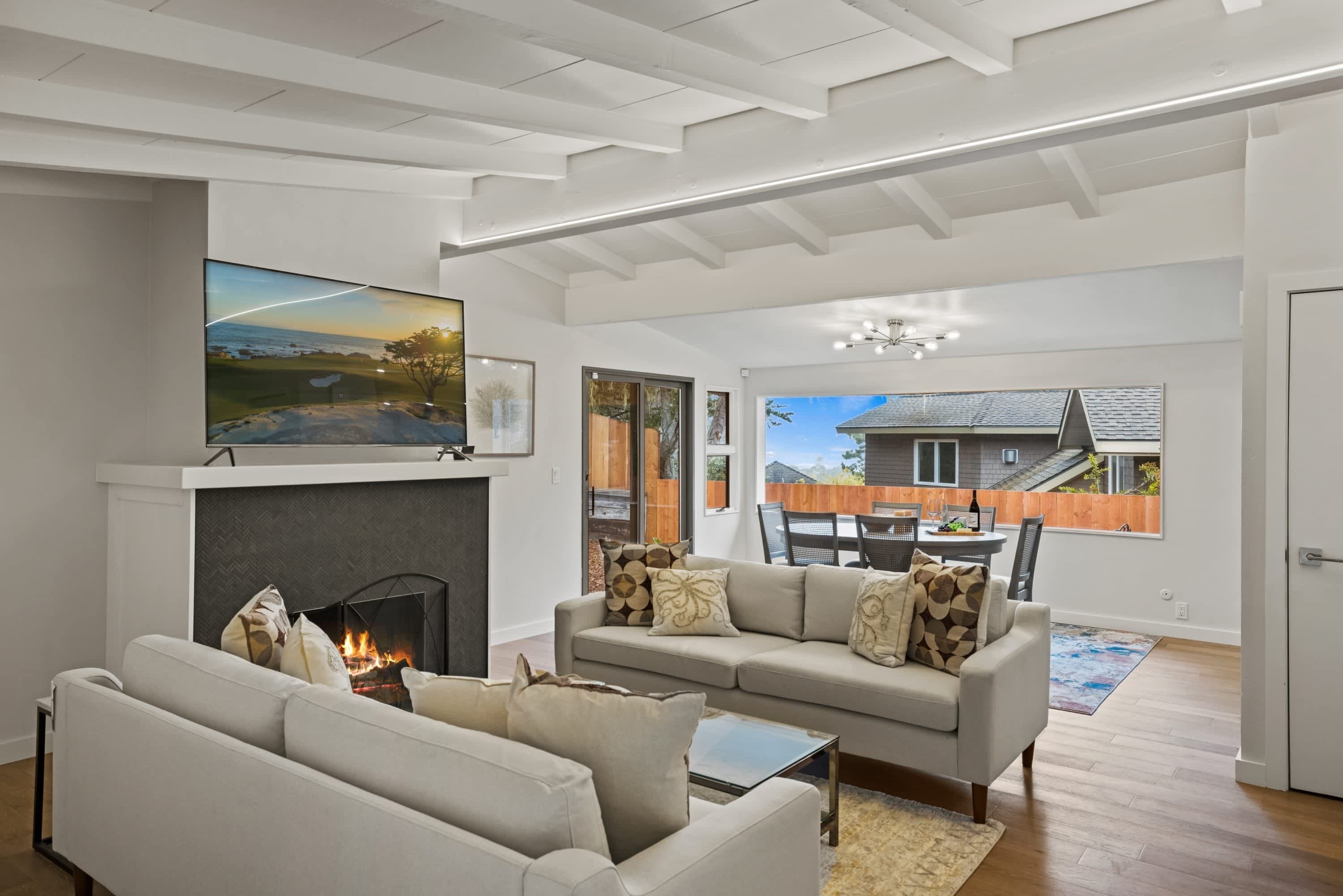 TV, fireplace, offices