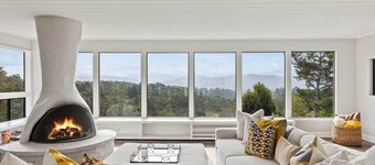 Ocean View 4 Bed 3 Bath Updated Home 30 night min