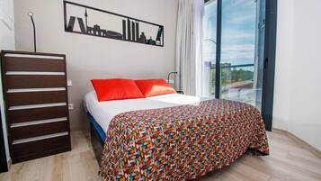 Standaard studio | Luxe beddengoed, donzen dekbedden, een kluis op de kamer