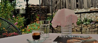 EskiZ - Our stone home