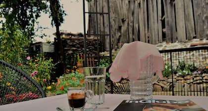 EskiZ - Our stone home