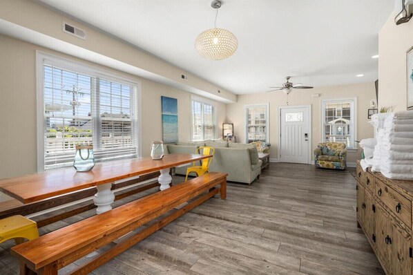 Interior - Beach House (712) 200ft to beach ~ Sleeps 20 (Ocean City)