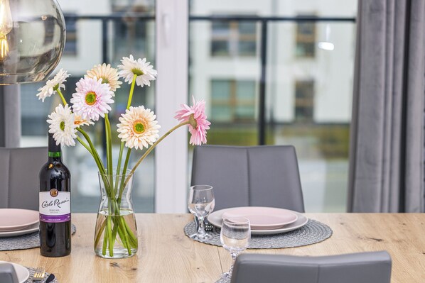 Departamento, 1 habitación, balcón | Servicio a la habitación