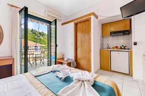 1 camera, ferro/asse da stiro, Wi-Fi gratuito, lenzuola