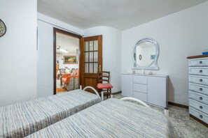 2 chambres, Wi-Fi gratuit, draps fournis