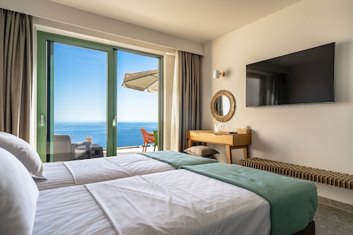 Ferienwohnung "Joy Aqua" mit Meerblick, Balkonen & WLAN