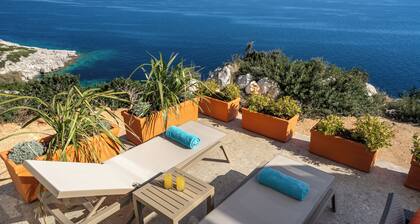 Holiday Apartment "Joy Breeze" with Sea View, Balconies & Wi-Fi