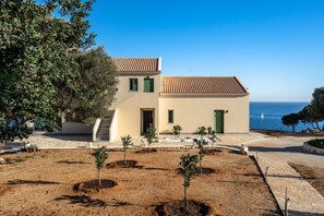 Exterior - Holiday Apartment "Joy Breeze" with Sea View, Balconies & Wi-Fi (kefalonia)