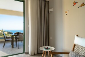 TV - Holiday Apartment "Joy Breeze" with Sea View, Balconies & Wi-Fi (kefalonia)