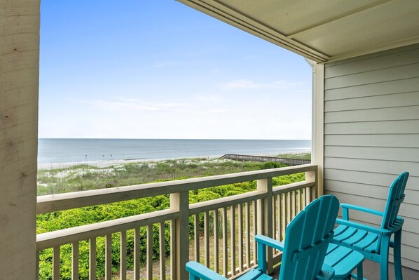 Property grounds - A Coastal Getaway - OIBV 1011 - Coastal Vacation Resorts (Caswell Beach)