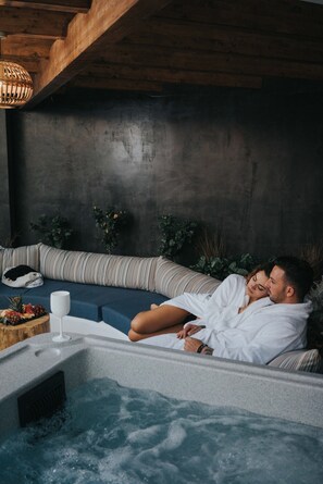 Bain à remous intérieur