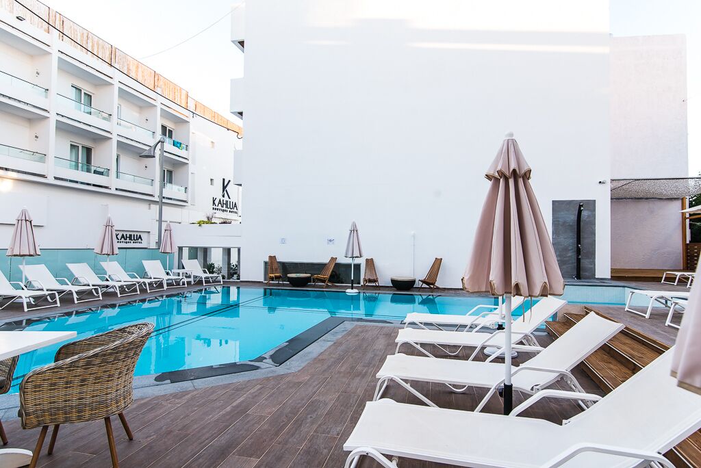 Piscine extérieure (ouverte en saison)