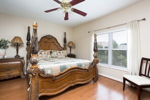 2 bedrooms, WiFi, bed sheets - Riverfront Condo Pigeon Forge/Mt. LeConte Views (Pigeon Forge)