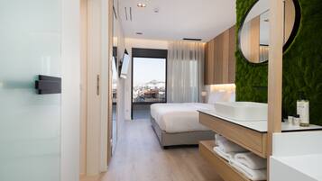 2 habitaciones, ropa de cama de alta calidad y escritorio