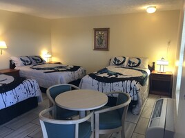 Economy Triple Room | Free rollaway beds, free WiFi, bed sheets