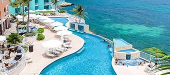 The “Pearl of the Caribbean”-ocean views, white sand beach and amenities galore