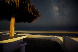 On the beach - Ocean Stories in Las Conchas, Rocky Point, Mexico (Puerto Penasco)