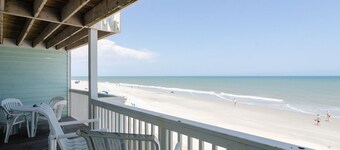 Spacious ocean front condo in Ocean Dunes!