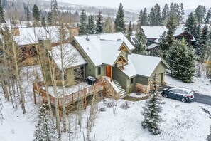 Exterior - Windflower Retreat: Beautiful Dog Friendly Home (Frisco)