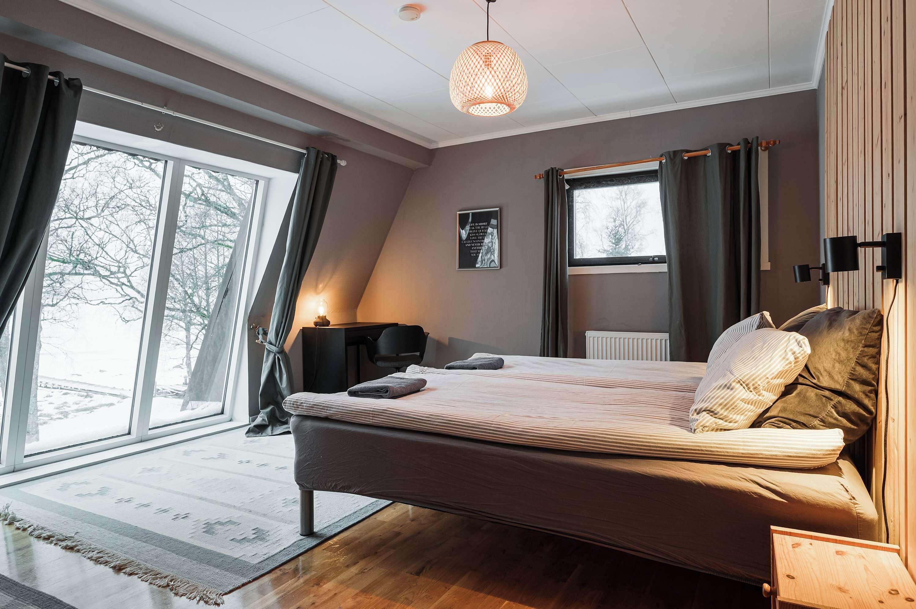 6 sovrum, strykjärn/strykbräda, resesäng och wi-fi