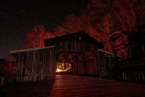 Property grounds - Glamping Cabin | Huge Window | Over a Creek (Green Township)