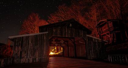 Glamping Cabin | Huge Window | Over a Creek