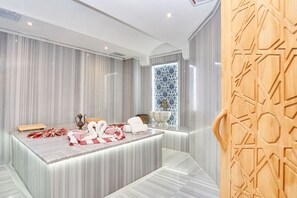 Public bath - Sultan Suleyman Palace & Spa (Istanbul)
