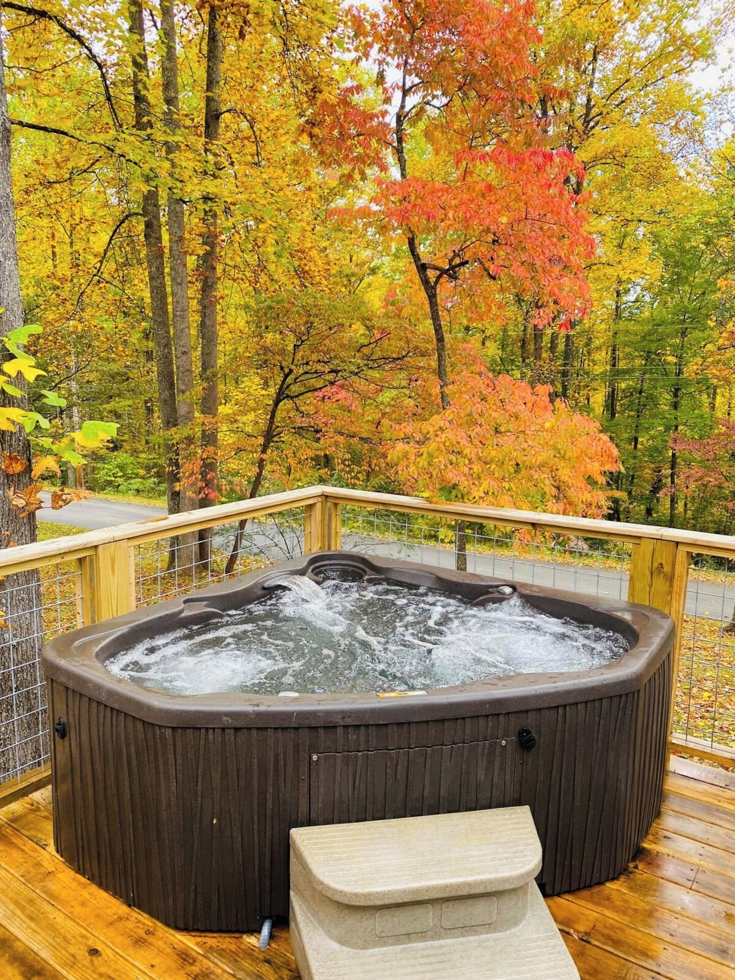 Outdoor spa tub