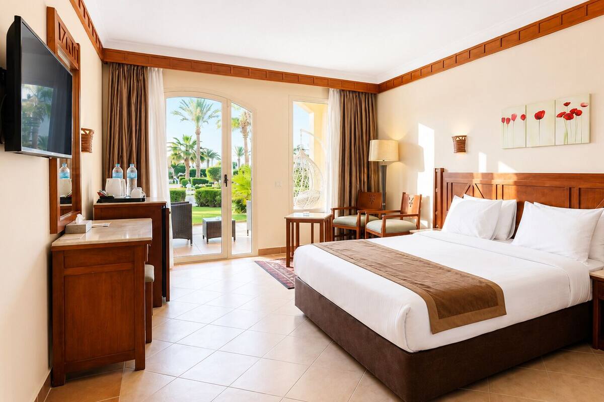 Romance Classic 16+ | Hypo-allergenic bedding, down duvets, minibar, in-room safe
