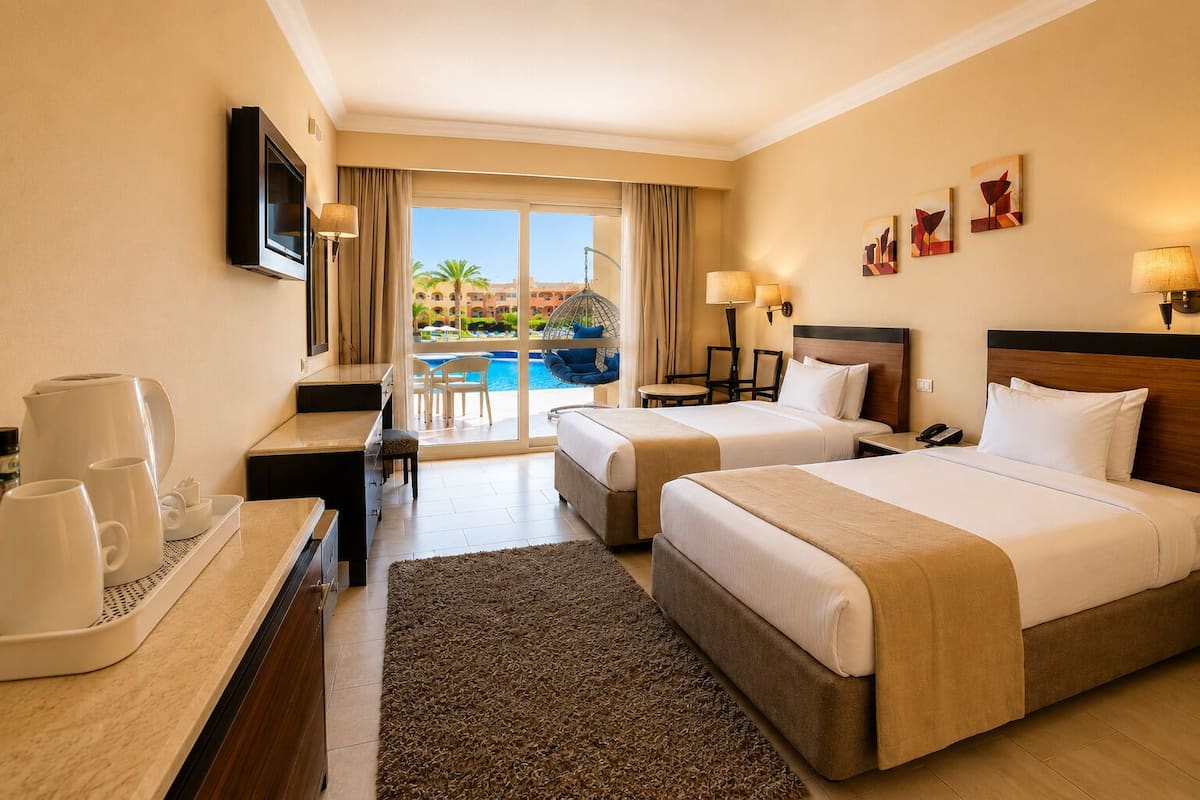 Lazy River 16+ | Hypo-allergenic bedding, down duvets, minibar, in-room safe