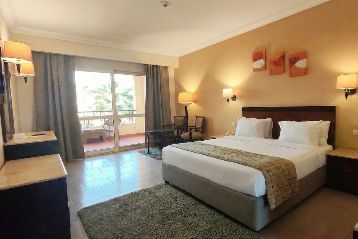 Chambre Double Deluxe, vue piscine