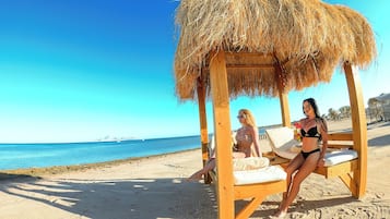 Royal Club Room with Sea View (Ultra All Inclusive) | Hypo-allergenic bedding, down comforters, minibar, in-room safe