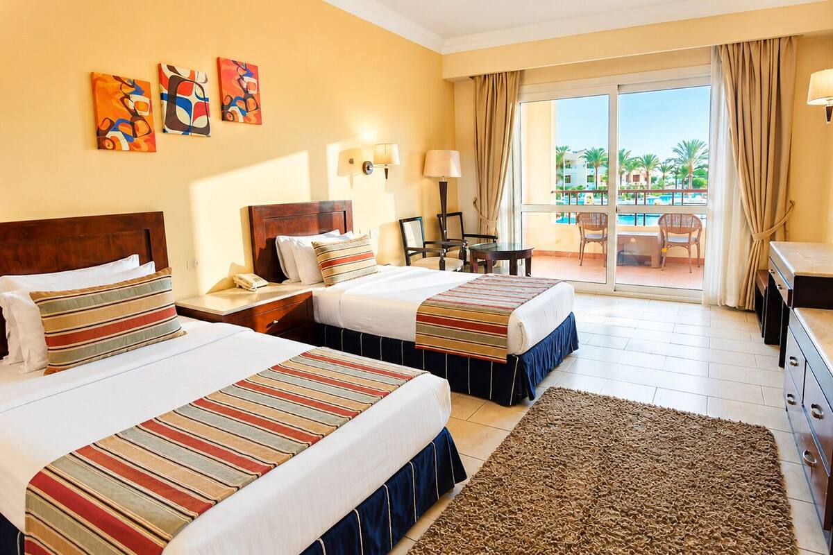 Family Suite | Hypo-allergenic bedding, down duvets, minibar, in-room safe