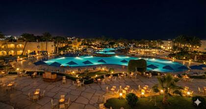 Regency Plaza Aqua Park & SPA